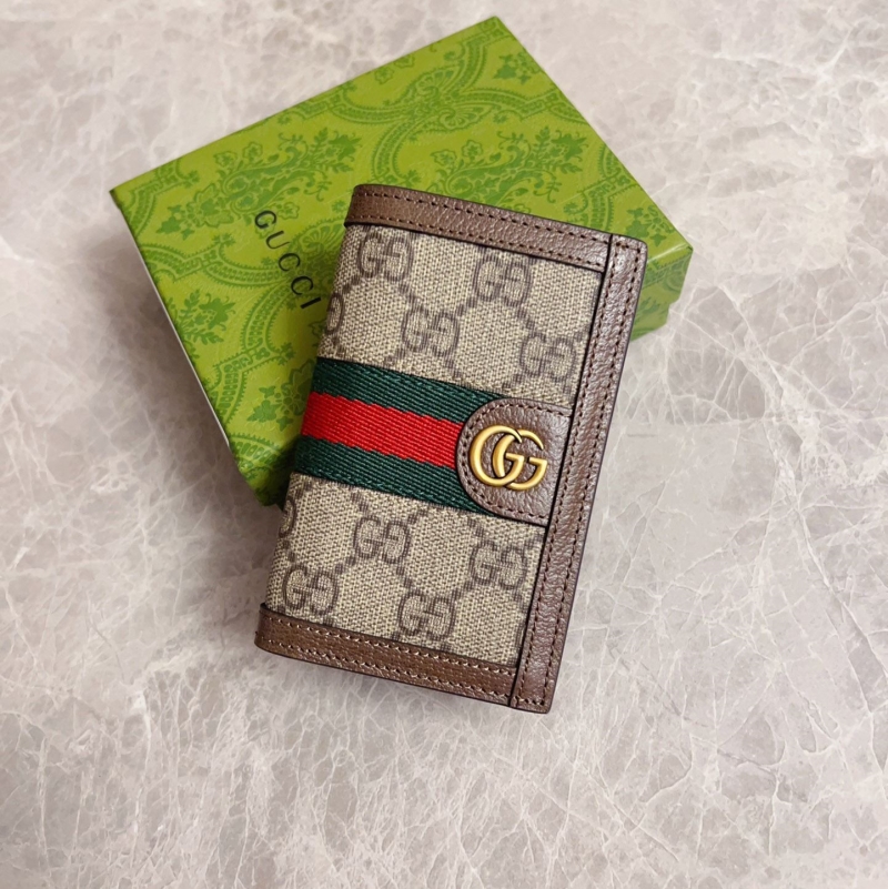 G*u*i wallets & purse